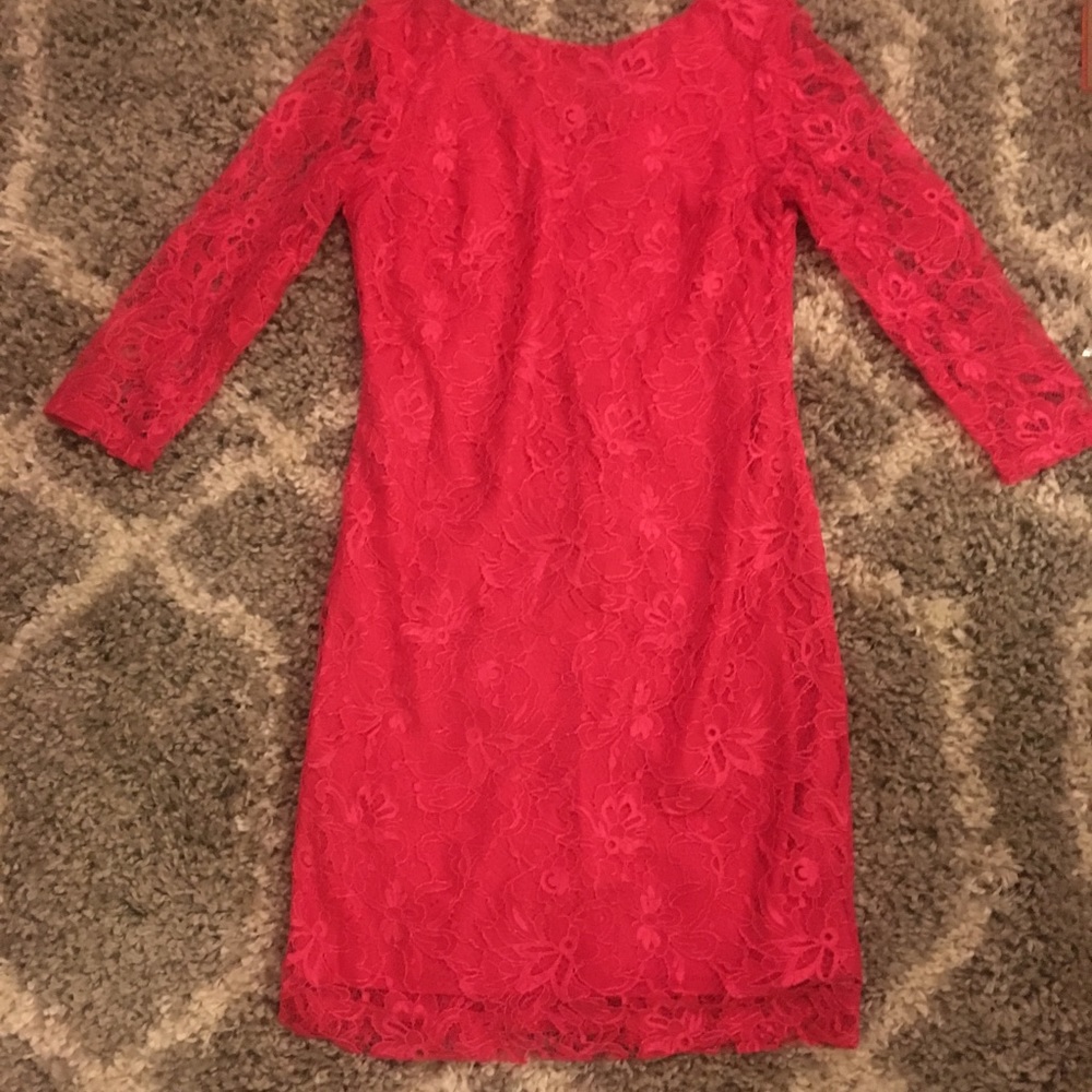 Antonio Melani - size 4 - hot pink lace sleeve